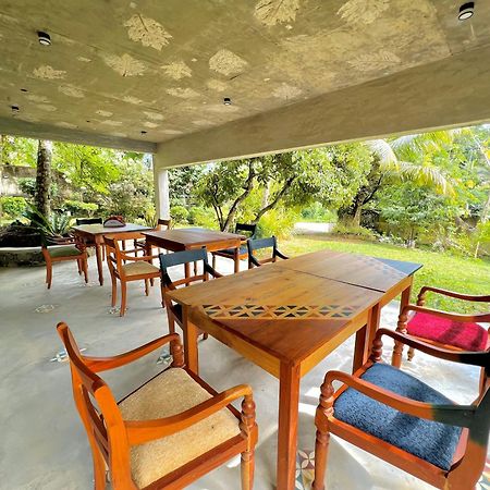 Muthu Nila Villas- Mirissa Exterior foto