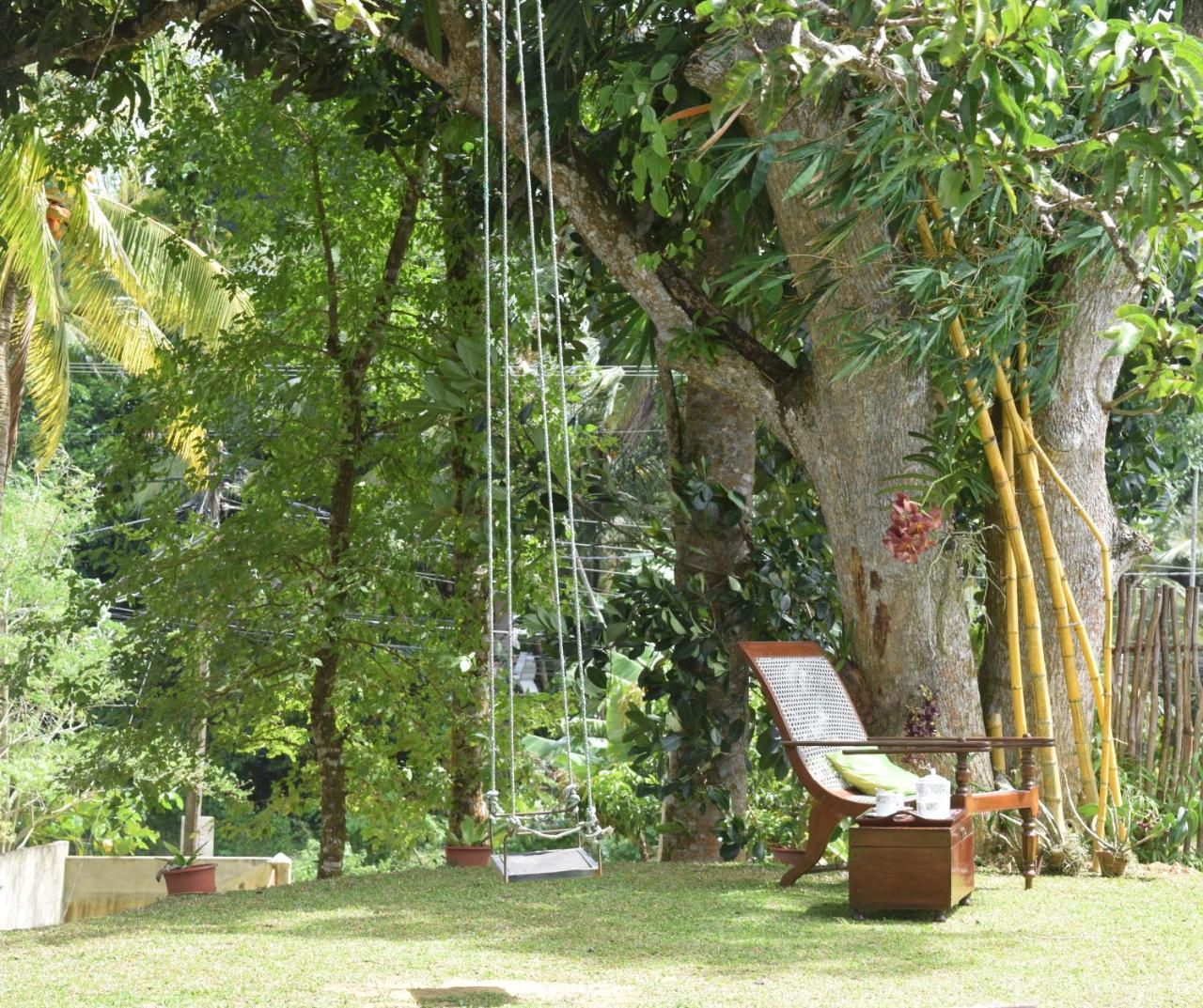 Muthu Nila Villas- Mirissa Exterior foto