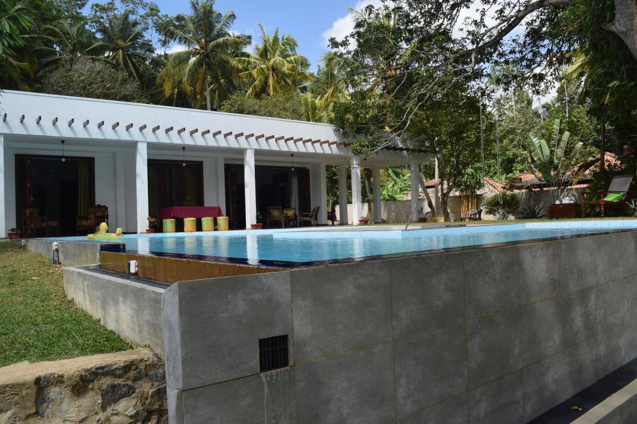 Muthu Nila Villas- Mirissa Exterior foto