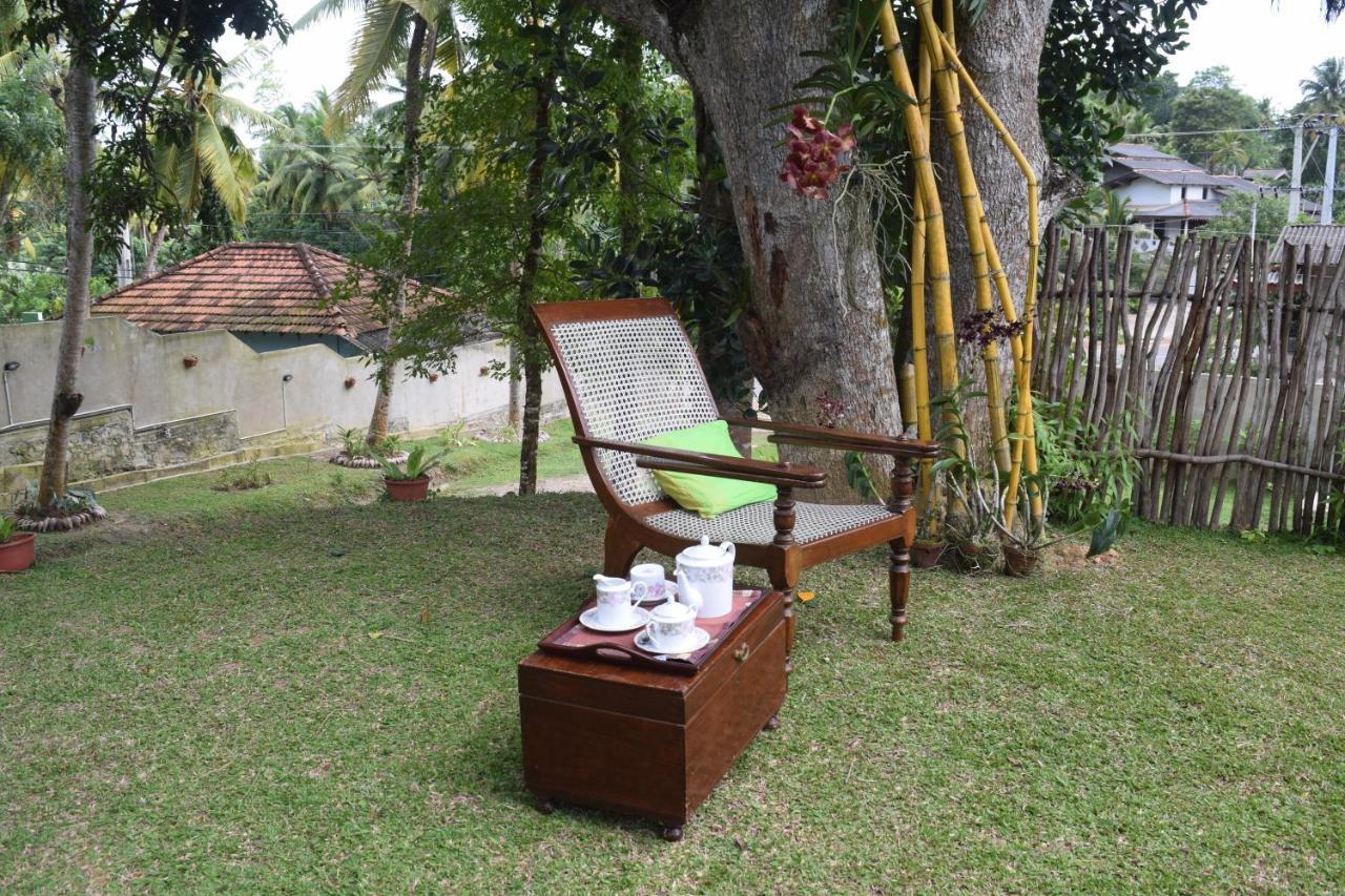 Muthu Nila Villas- Mirissa Exterior foto